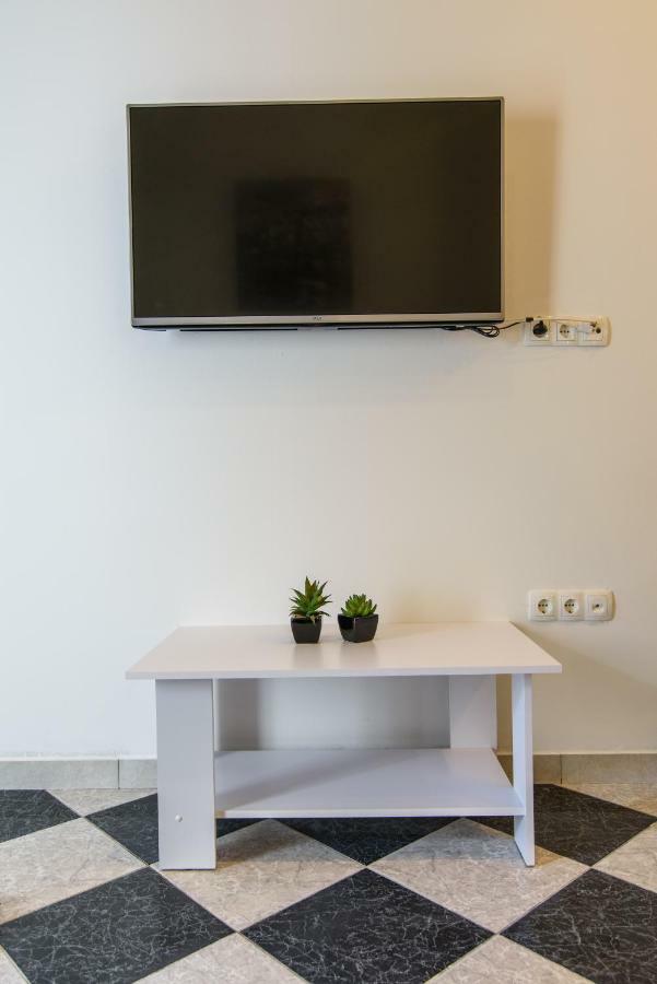 Studio Apartman Rea Trogir Exterior photo